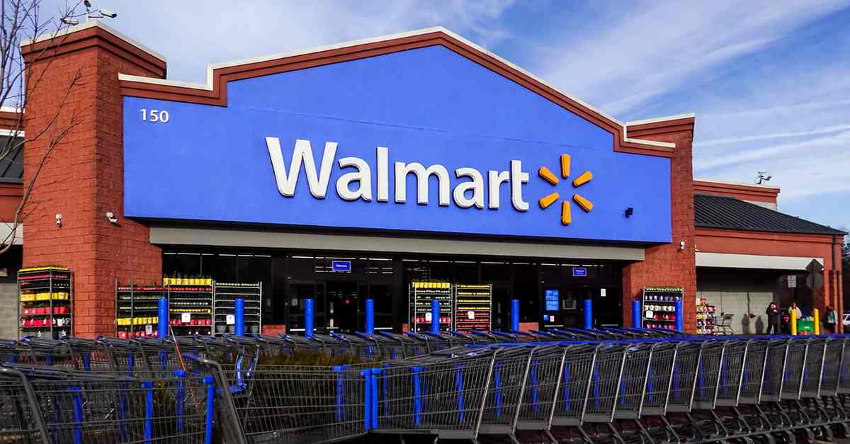 Walmart raises starting wages, handing out $1,000 bonuses - The